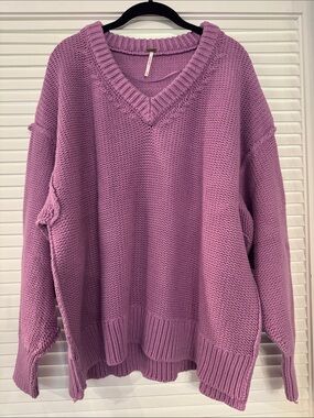 Free People Lavender V-Neck Oversized Knit Sweater